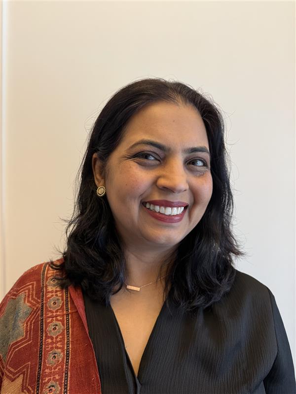 Jasmine Sethi Dentist & EVP - Growth